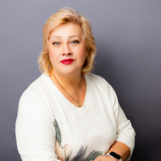 Лощакова Елена Мирославовна